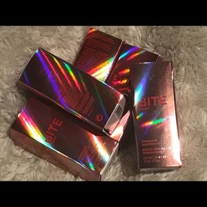 BITE BEAUTY
Prismatic Pearl Multistick